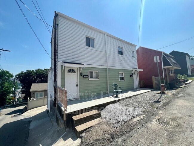 Building Photo - 2701 Oakely Way