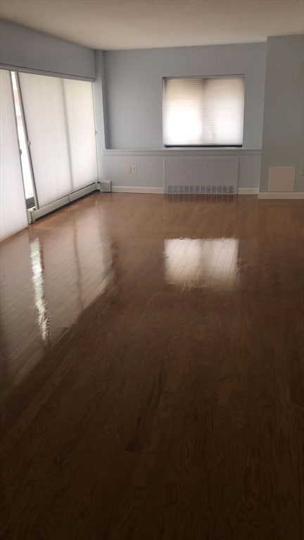 Building Photo - 300 Lynn Shore Dr Unit 203 Rental