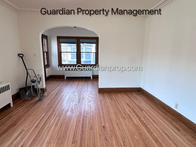 Photo - South Minneapolis Single Family Home, Renovated Bathrooms, Hardwood Floors, W/D