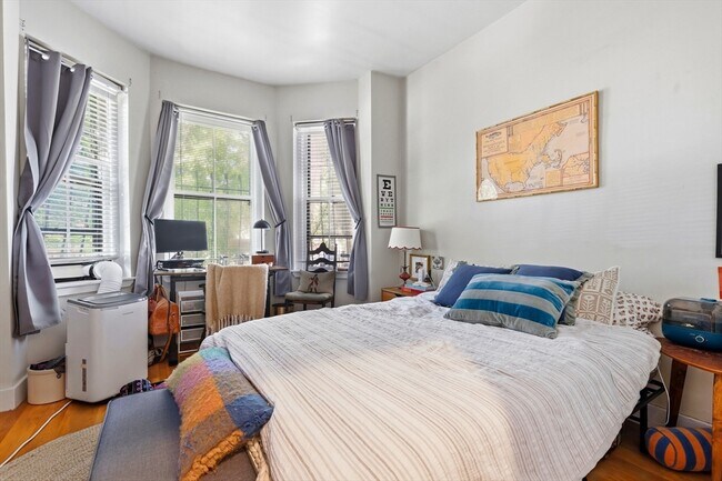 Photo - 45 Rutland St Unit 2