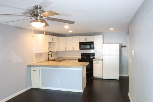 Photo - 1410 York St