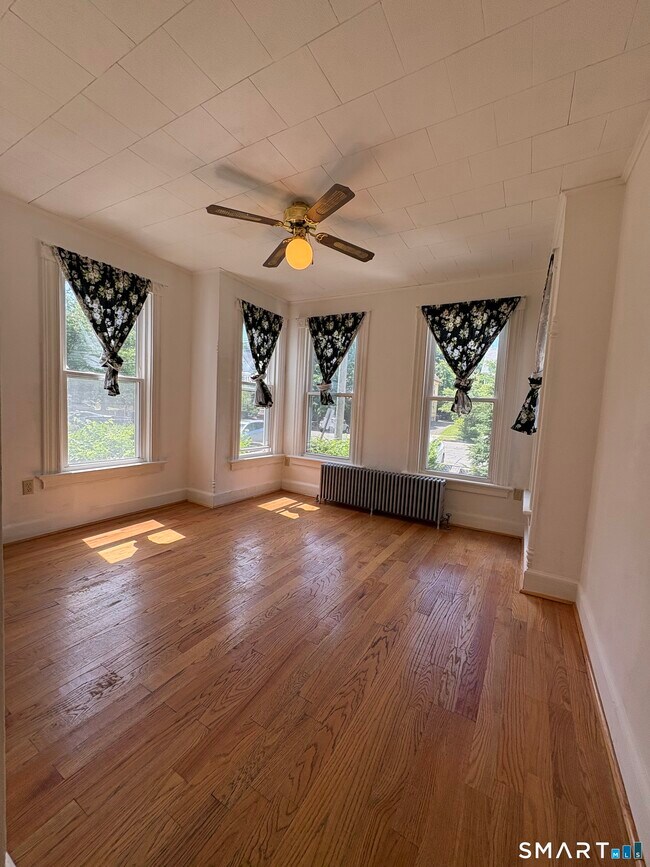 345 Norton St Unit 1