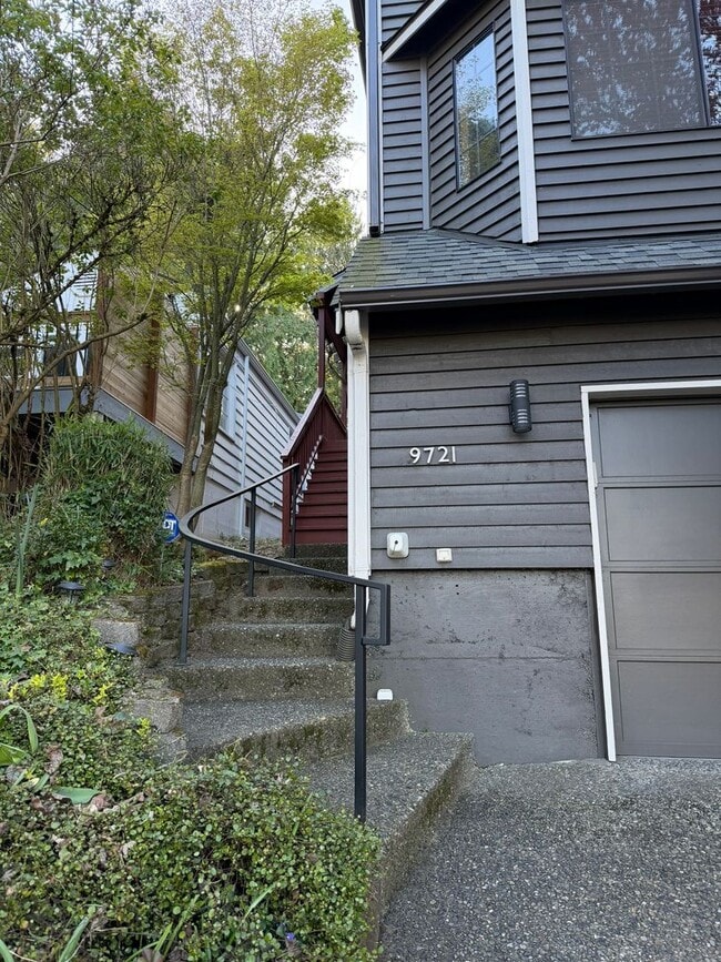 Photo - Maple Leaf 2-story 3 bed/2.5 bath with deck and garage available now for $3700!!