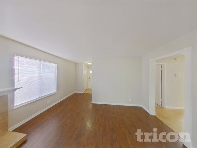 Photo - 5426 Eastwick Cir