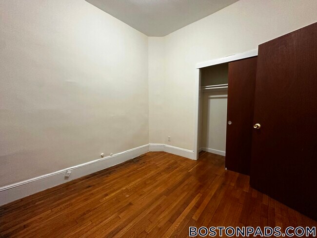 Photo - 1315 Commonwealth Ave Unit 104