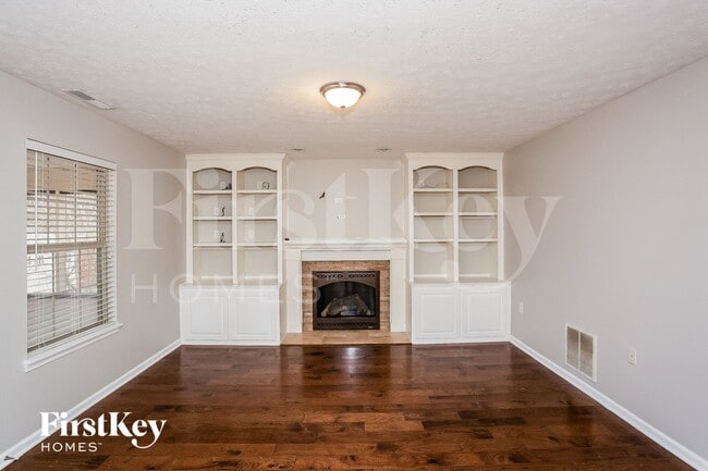 Photo - 10010 Fountain Springs Ct