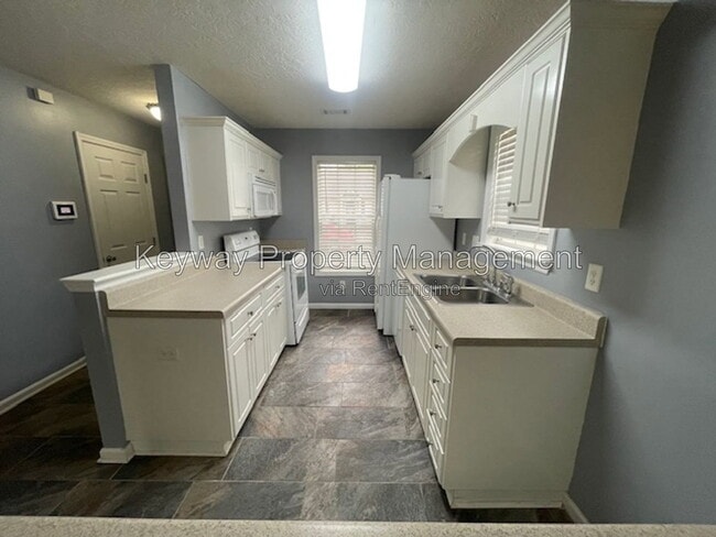 Photo - 1224 Longpoint Dr