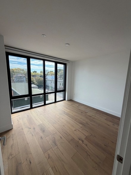 Photo - 1121 Dorchester Ave Unit 301