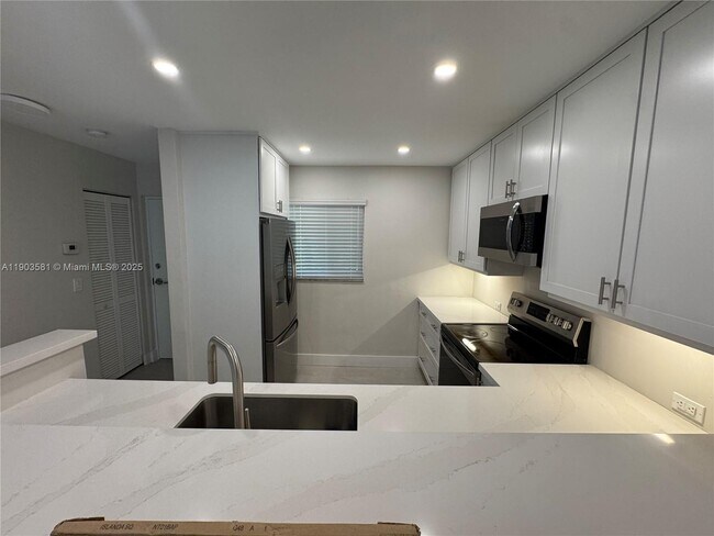 Photo - 7810 Camino Real Unit I 104