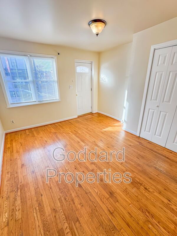 Photo - 1801 S Charles St Unit 1