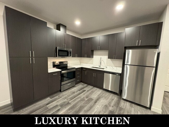 Building Photo - 1411 Bella Rose – Huge 1780 sqft Rental
