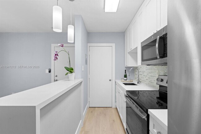 Photo - 6330 SW 79th St Unit 18