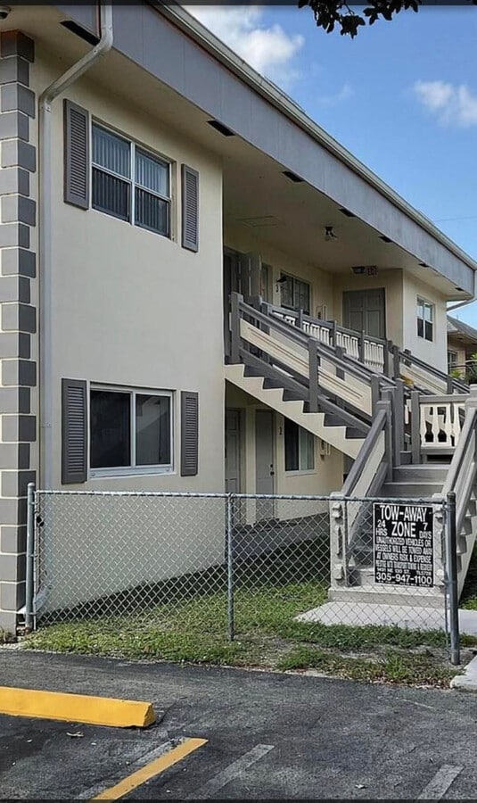Photo - 5271 SW 90th Way