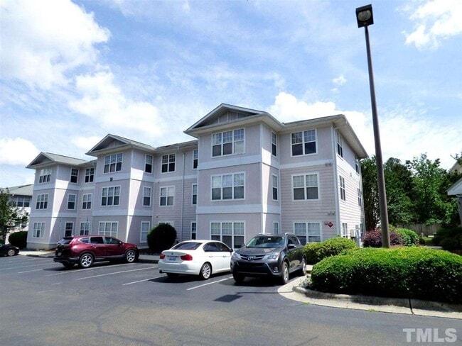 Photo - 929 Morreene Rd Unidad 3BR-3BaCondonearDuke