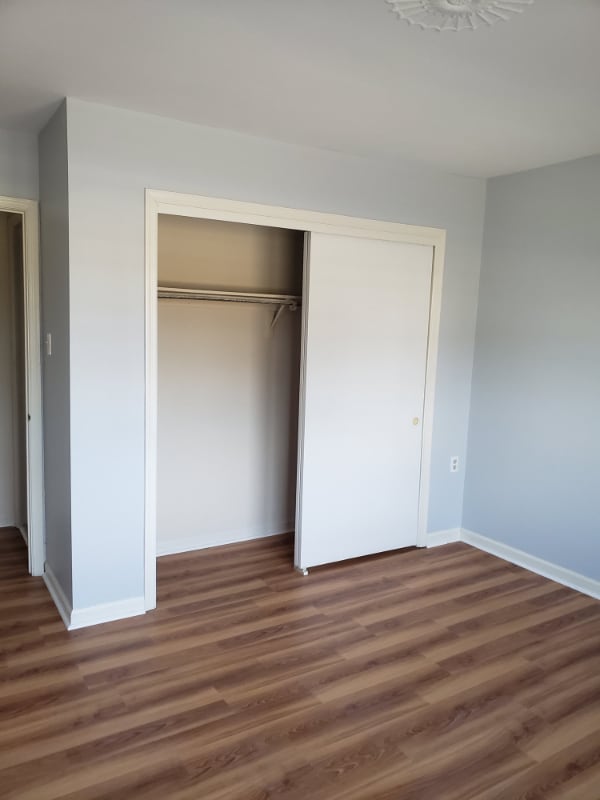 Photo - 113 Davis Ave SW