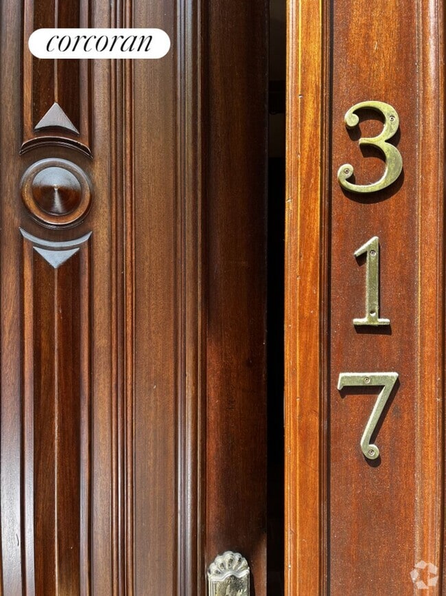 Building Photo - 317 W 51st St Rental