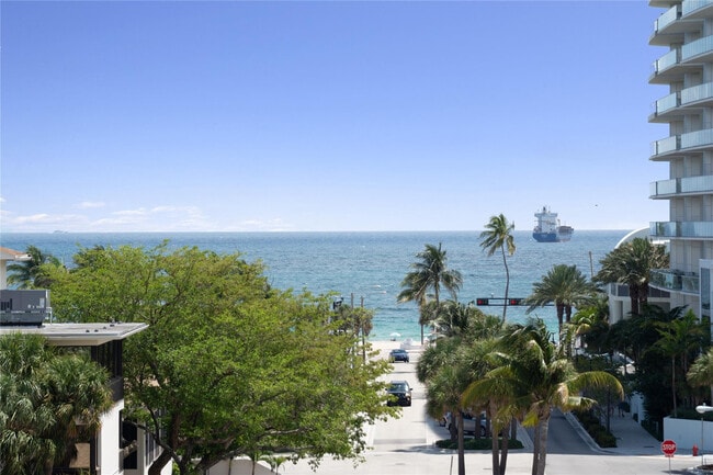 Building Photo - 720 Orton Ave Unit 607