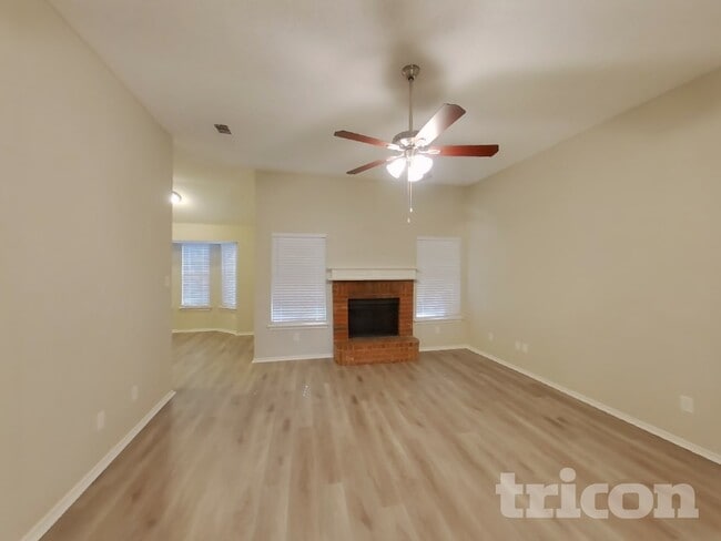 Photo - 1704 Fern Dr