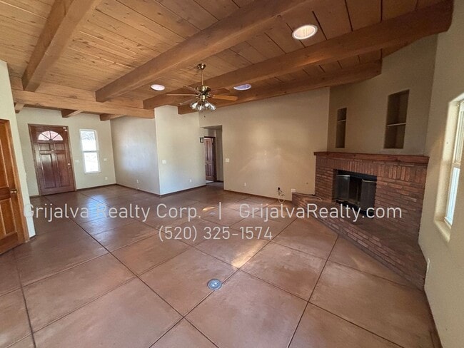 Photo - Huge Retreat Style Property for Rent in Central Tucson (Ft Lowell/Campbell)