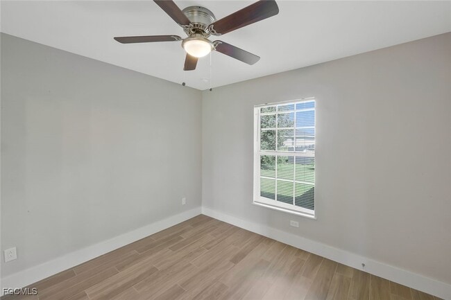 Photo - 2806 22nd St W