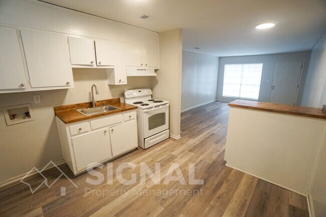 Photo - 1305 16th St N Unidad 1305 D