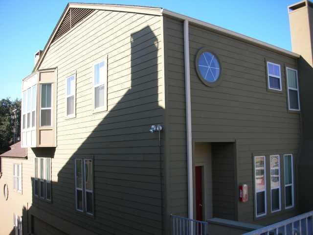 Building Photo - 2529 Rio Grande St Unit 102