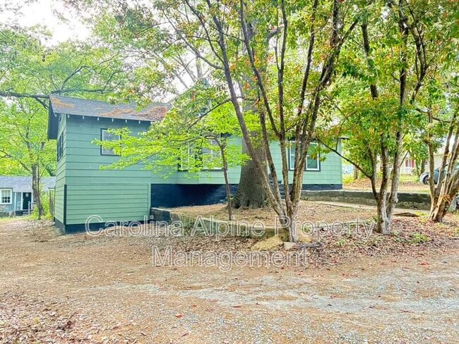 Photo - 102 Plum Tree Ln
