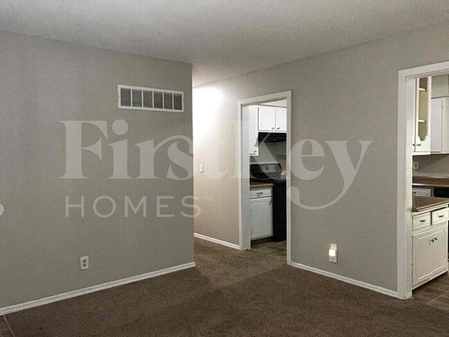 Photo - 7714 E 90th Terrace