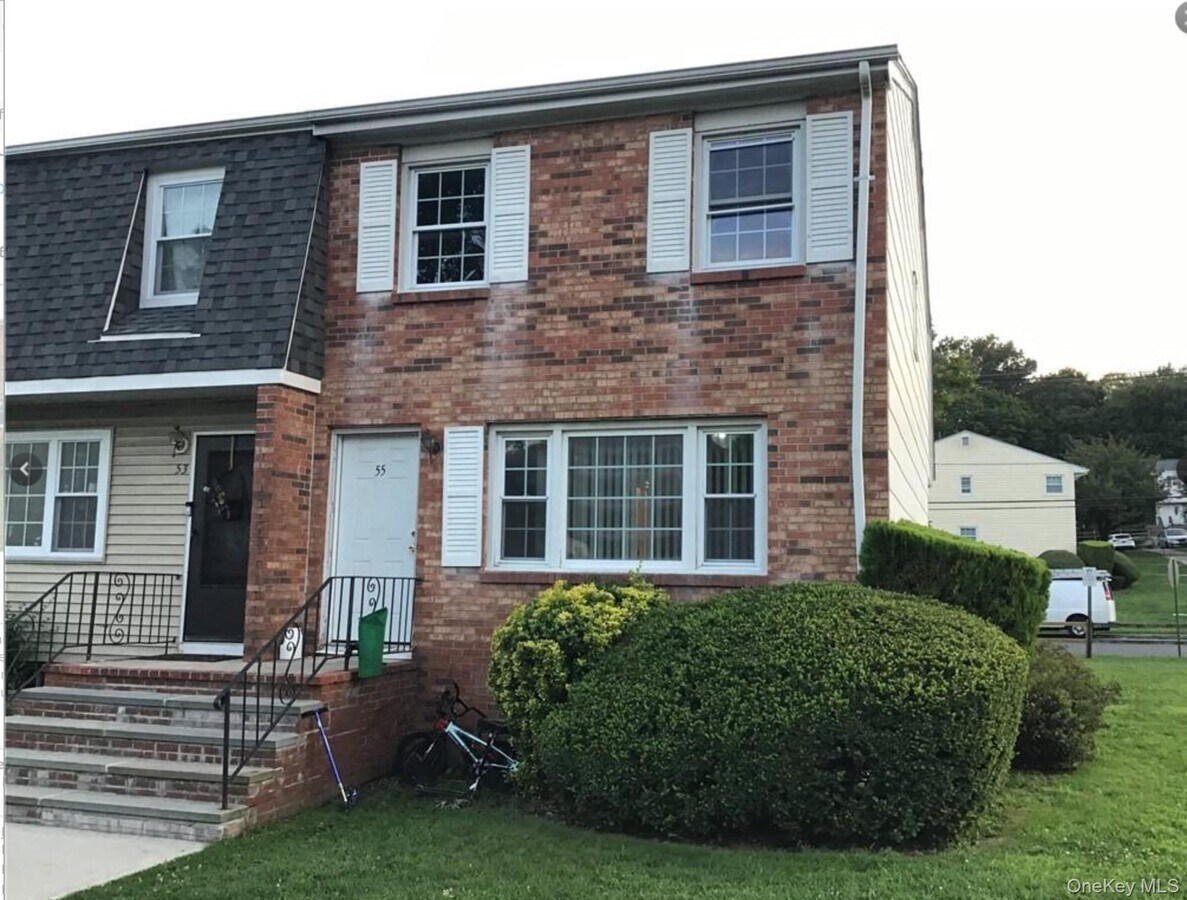 Photo - 55 Gladys Dr