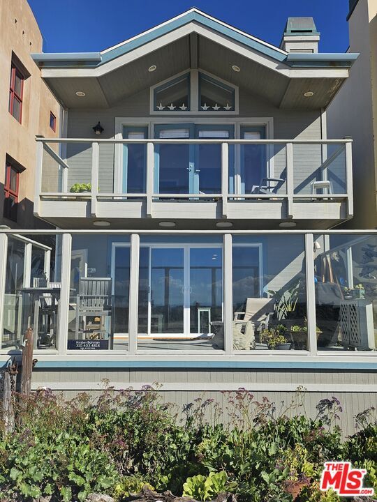 73 Surfside Ave.