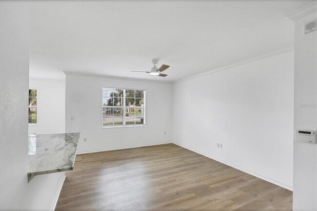 Photo - 1010 Villagio Cir Unidad 101