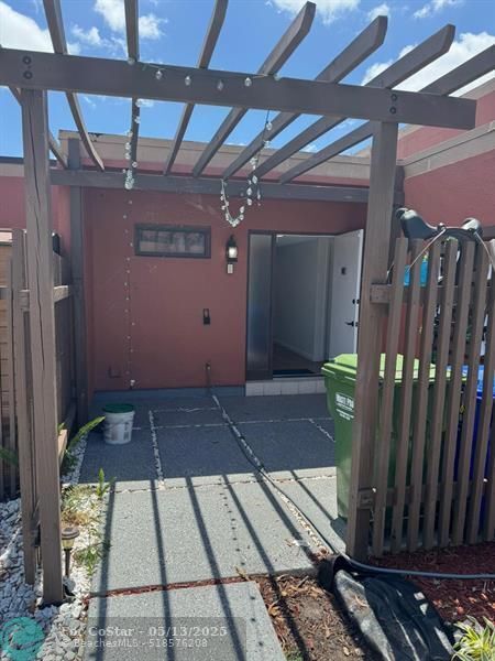 Building Photo - 1641 Fairway Rd Rental