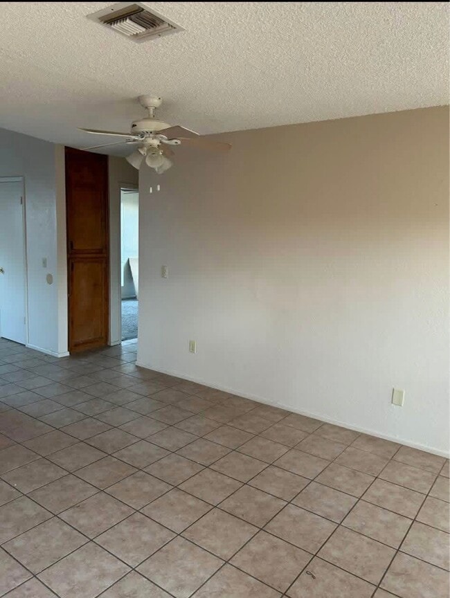 Photo - 2114 S Walnut Ave Unit 3