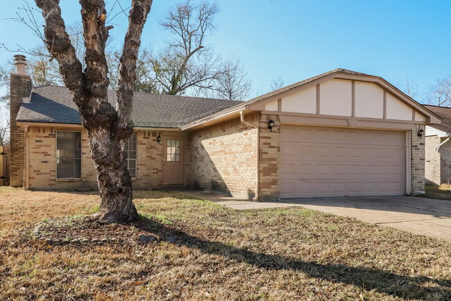 23903 Lestergate Dr