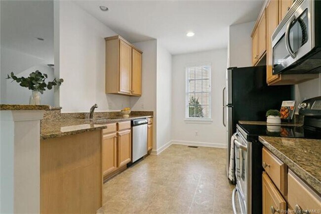 Photo - New Town 3 Bedroom, 3.5 Bath Townhome