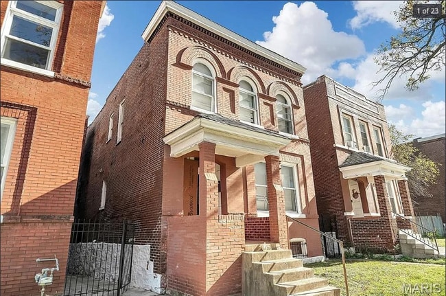 Building Photo - 2648 California Ave