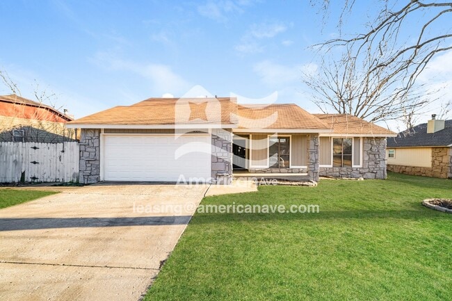 Building Photo - 8009 E Lansing St