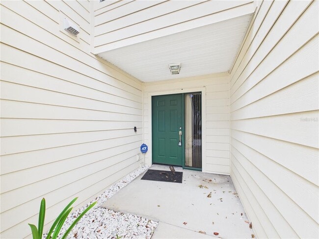 11239 Cedar Hollow Ln