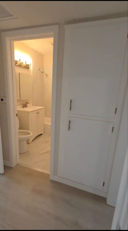 Photo - 1134 E Doran St Unidad 6