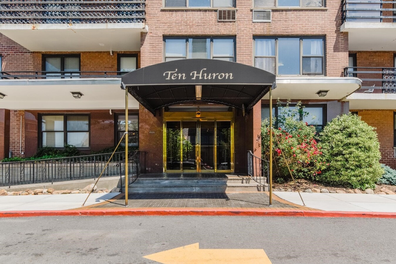 Photo - 10 Huron Ave Unit 17-F