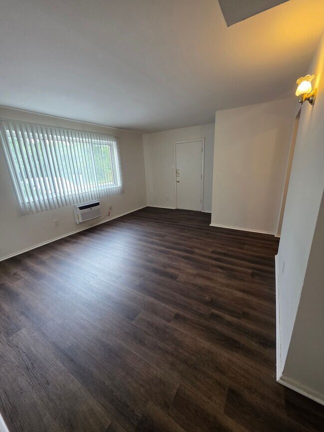 Photo - Mackenzie Place