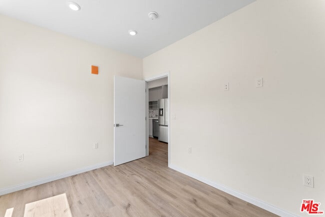 Photo - 3105 Bellevue Ave Unit 505