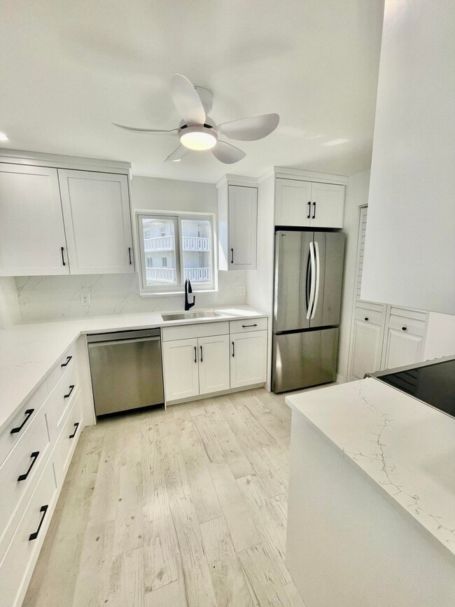 Photo - 300 Croton Ave