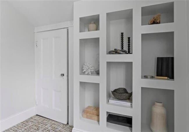 259 Gibbs Ave Unit 5