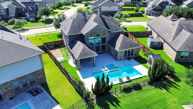 Photo - 25627 Fleming Lodge Ln