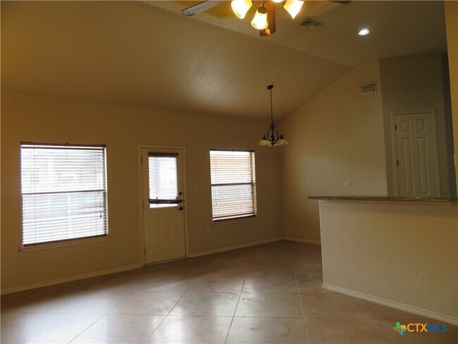 Photo - 247 Rosalie Dr