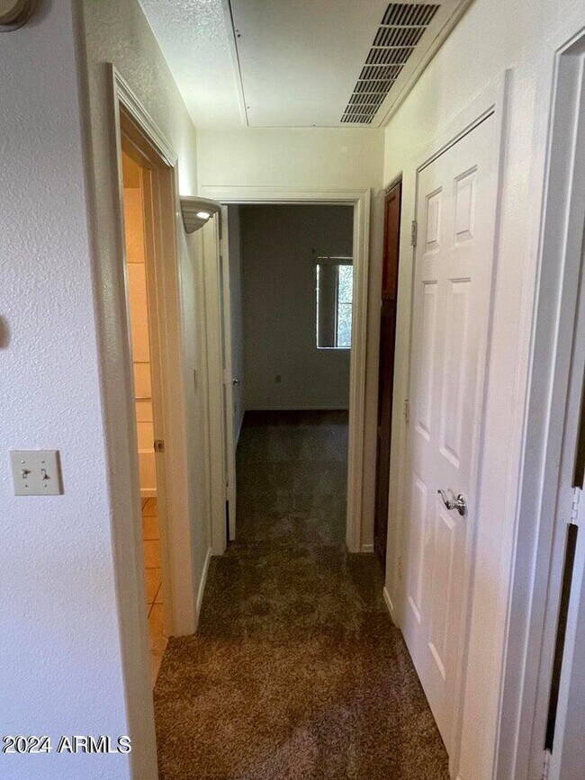 Photo - 3830 E Lakewood Pkwy W Unidad 2103