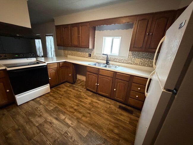 Photo - 19 Tennessee-