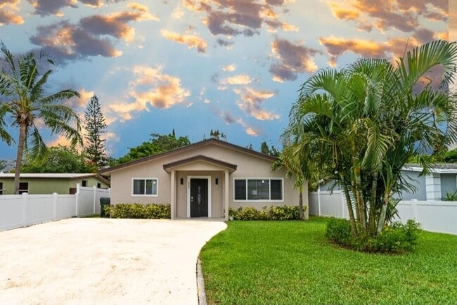 Photo - 255 Glouchester St