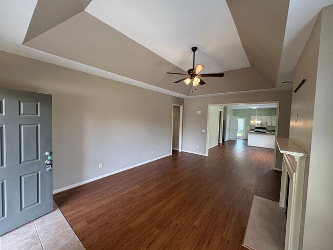 1044 Washington Dr